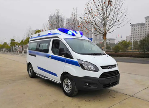 比如县救护车出租